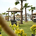 Отель Cunda Fora Glamping Sefacamlik