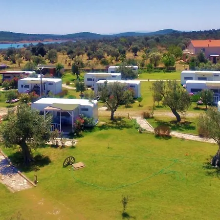 Cunda Fora Glamping Sefaçamlık