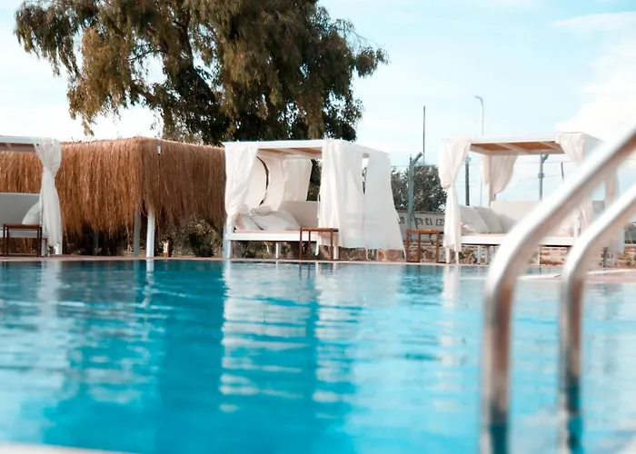 Cunda Fora Glamping فندق *