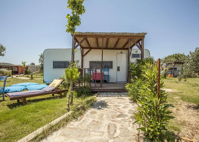 Cunda Fora Glamping فندق *